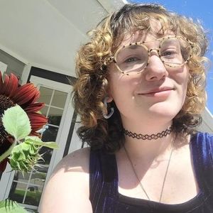 Meet your Posher, Jewel